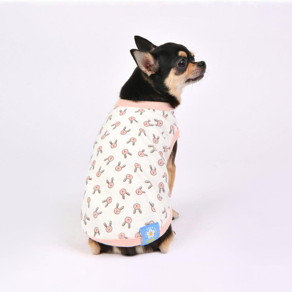 camiseta algodon con estampado conejitos bonita a la vez que comoda y transpirable 