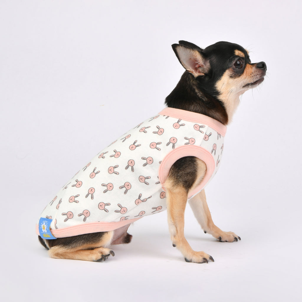 camiseta algodon con estampado conejitos bonita a la vez que comoda y transpirable 